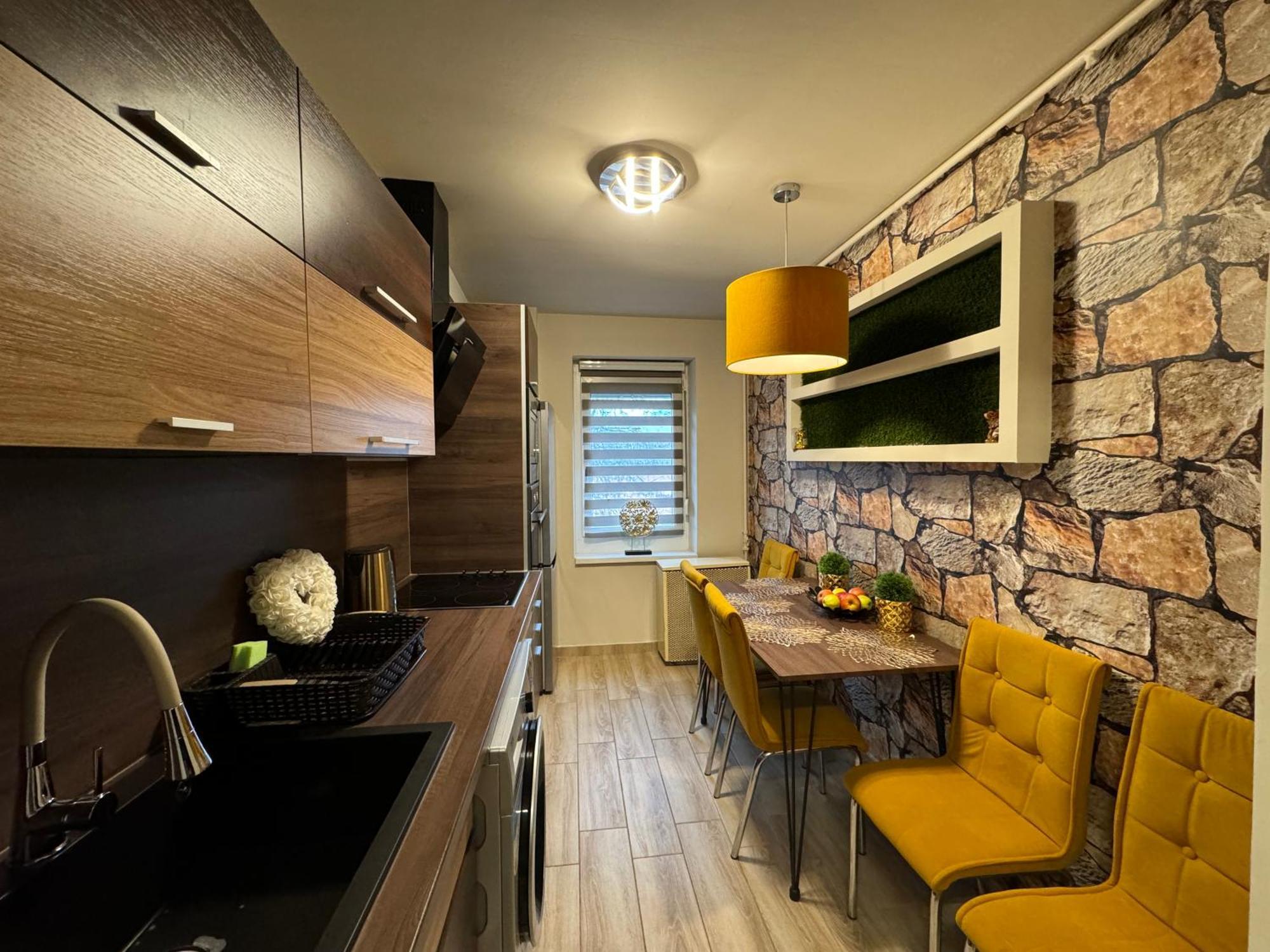 Mox Downtown Apartman Debrecen Bagian luar foto